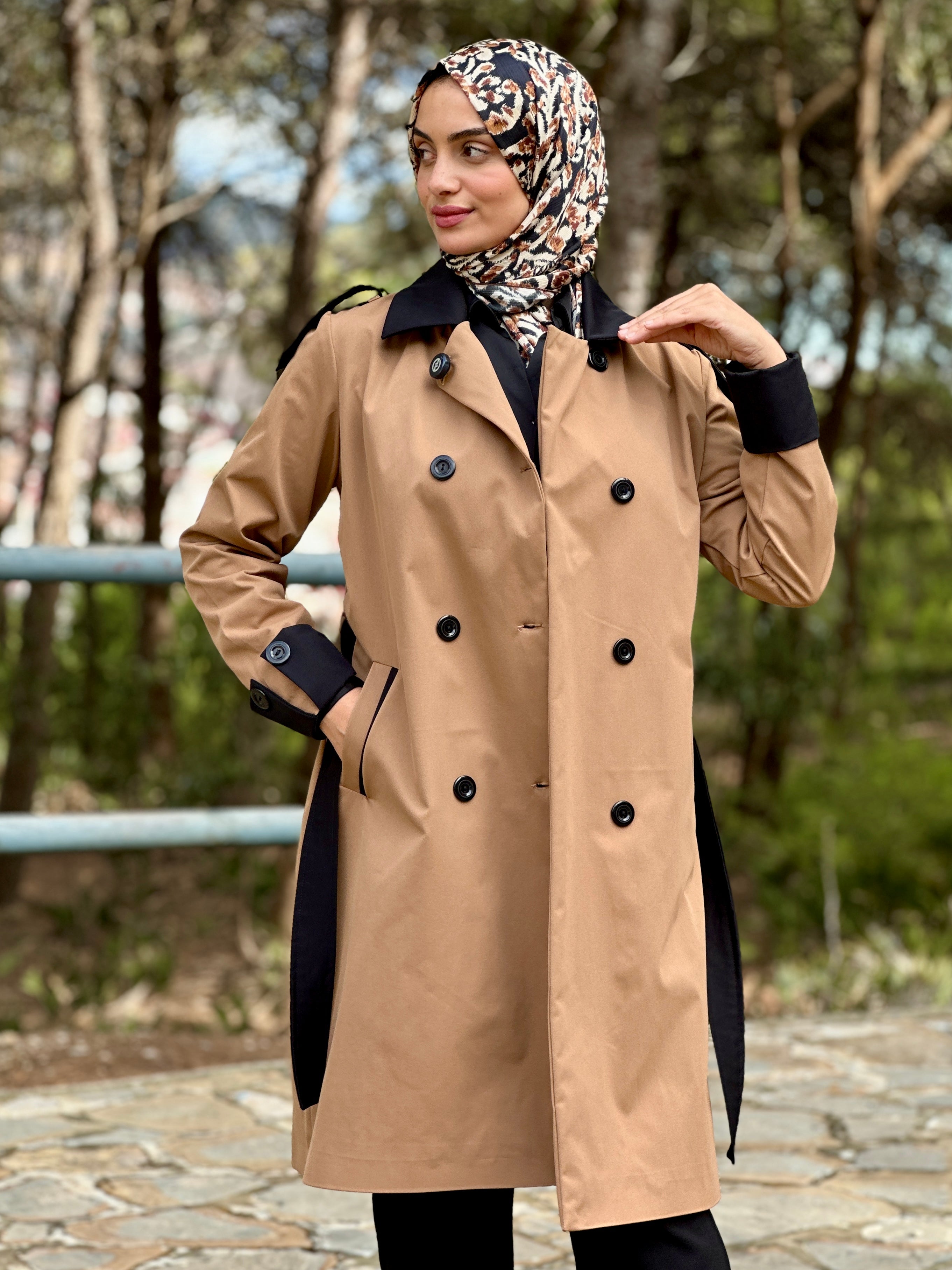 Gabardine camel et noir