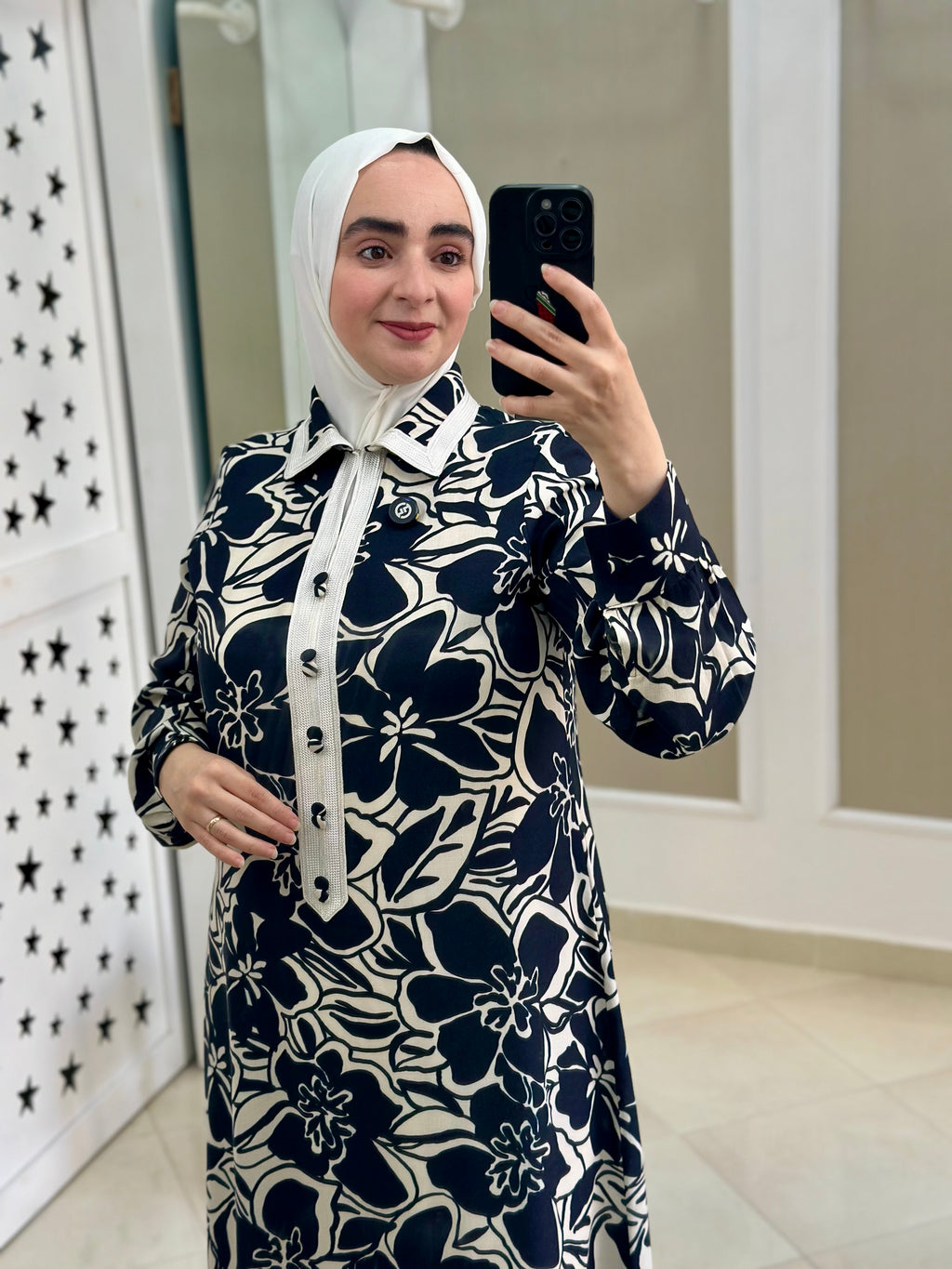 فستان بلمسة تقليدية