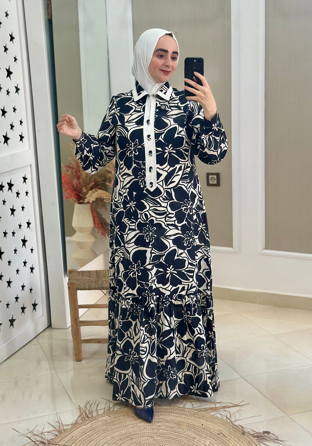 فستان بلمسة تقليدية