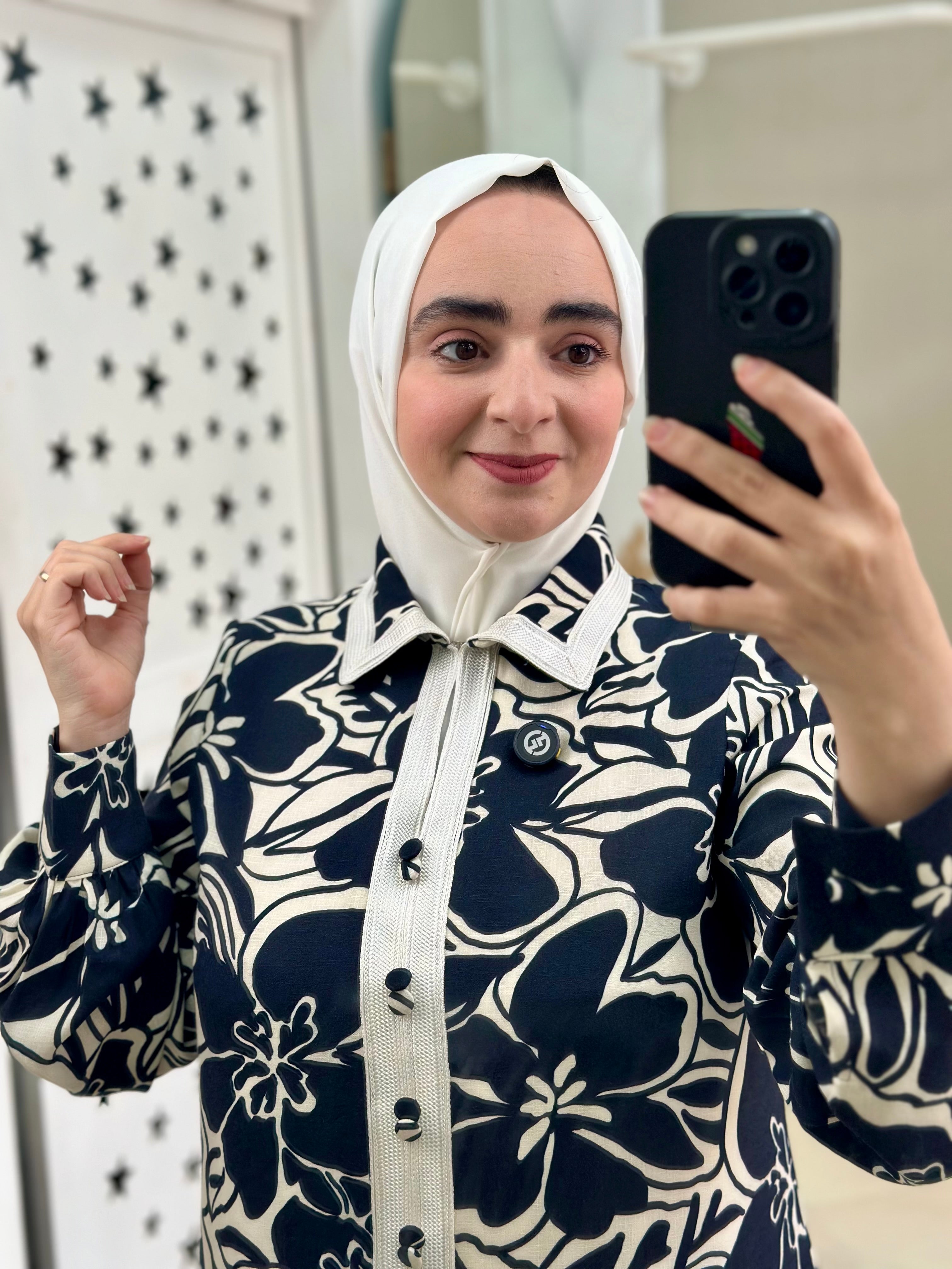 فستان بلمسة تقليدية