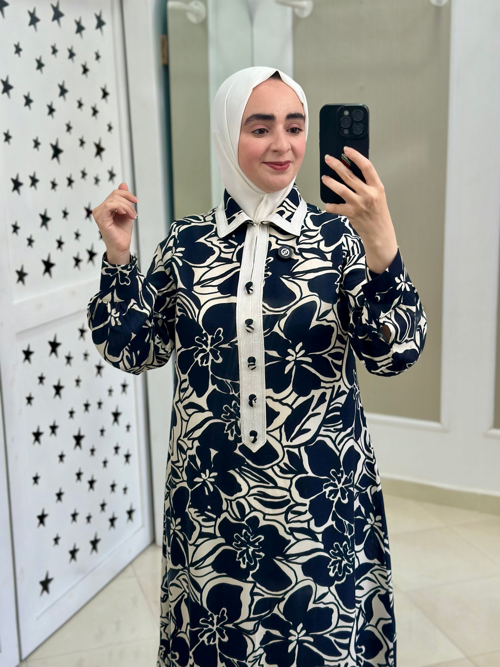 فستان بلمسة تقليدية